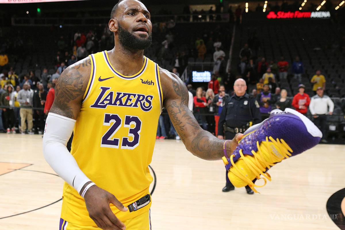 Antetokounmpo considera que LeBron es de otro planeta