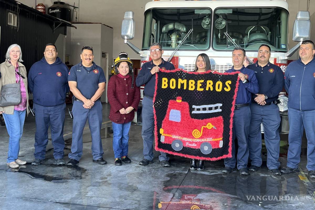 Graffiti Tejido Coahuila dona 160 mantas a Bomberos de Saltillo