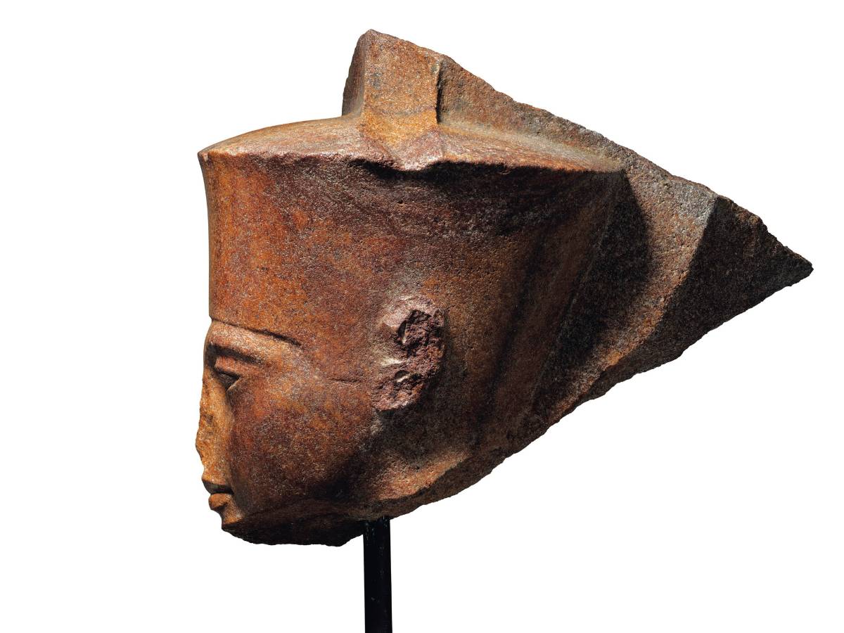 $!Exige Egipto que se detenga la subasta de una escultura del rey Tutankamón