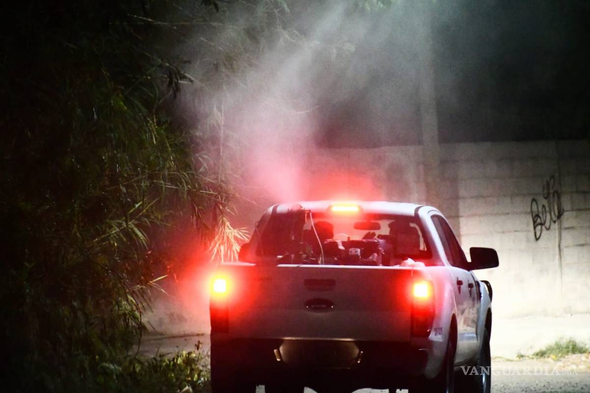 Continúan fumigaciones en colonias de Monclova