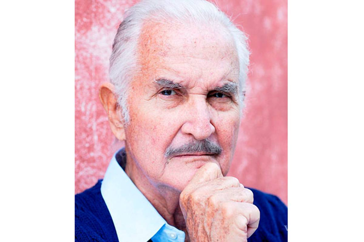 Premio Carlos Fuentes celebrará 90 aniversario del autor