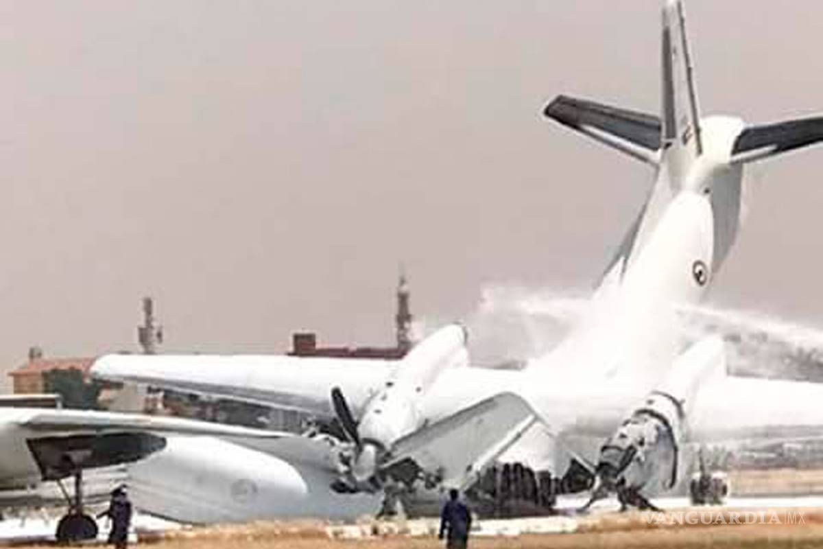 Chocan aviones militares mientras aterrizaban en Sudán