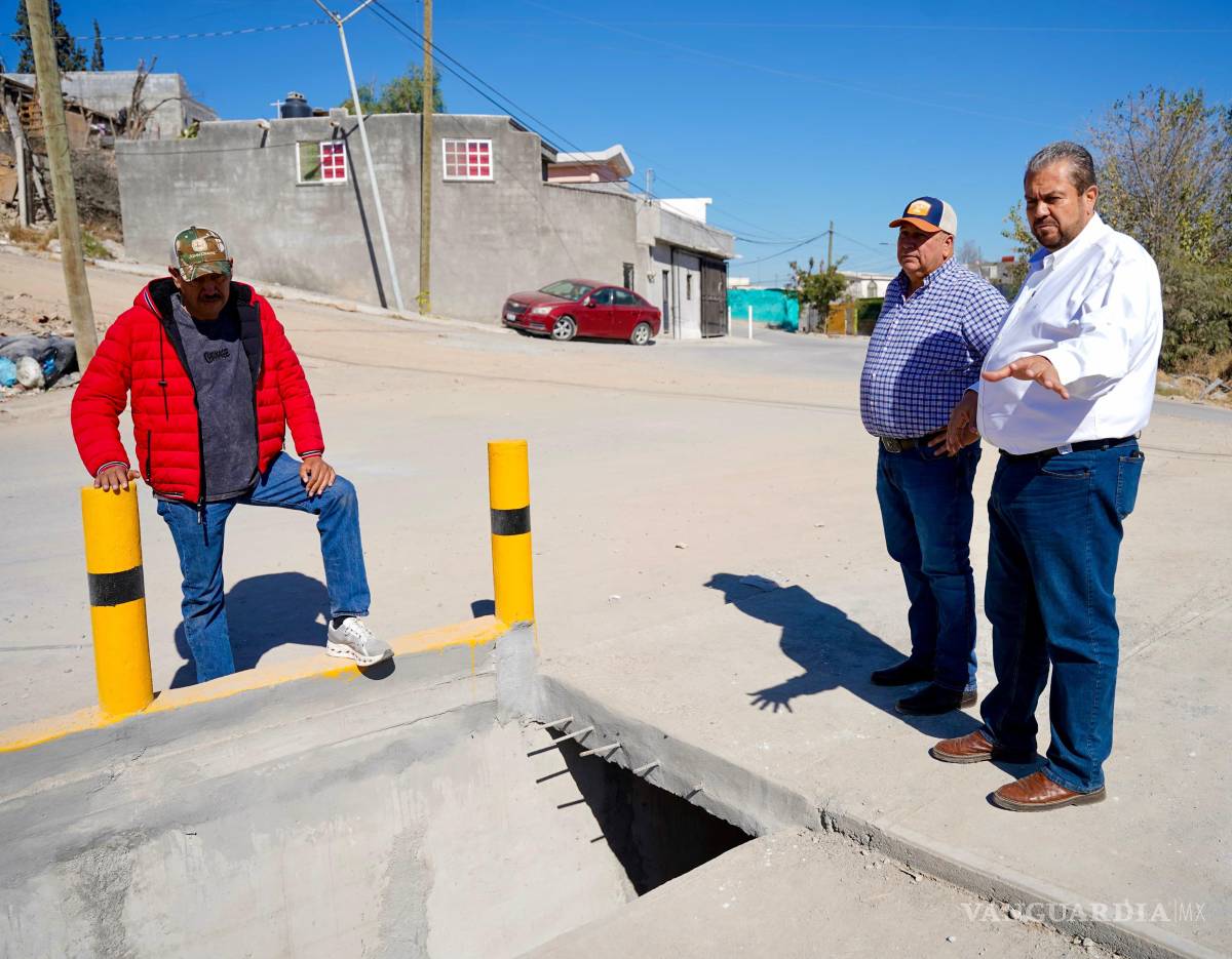 $!La obra mejora la seguridad y las condiciones de tránsito para peatones y automovilistas, afirmó el Alcalde.