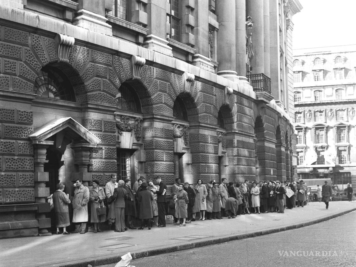 $!Subastan ejemplar de “El amante de Lady Chatterley” usado en juicio