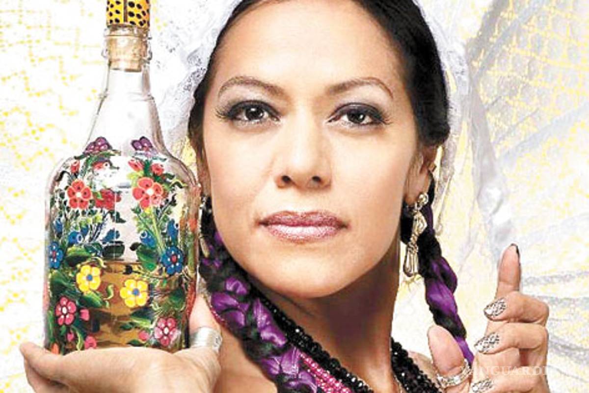 Lila Downs ofrece concierto en teatro Apollo de Nueva York