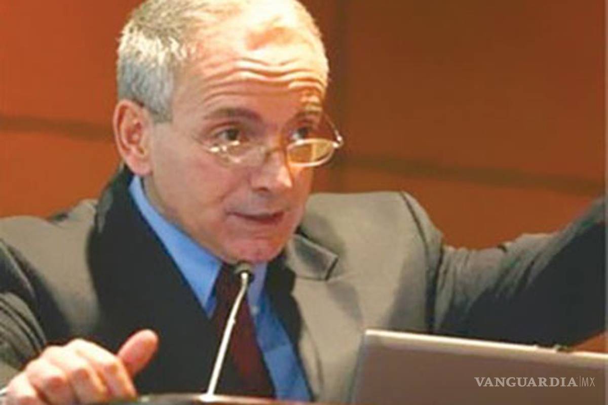 Los movimientos sociales deben trabajar en redes: Edgardo Buscaglia