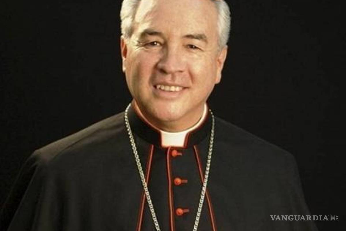 Violencia, riesgo para la sociedad: cardenal Robles