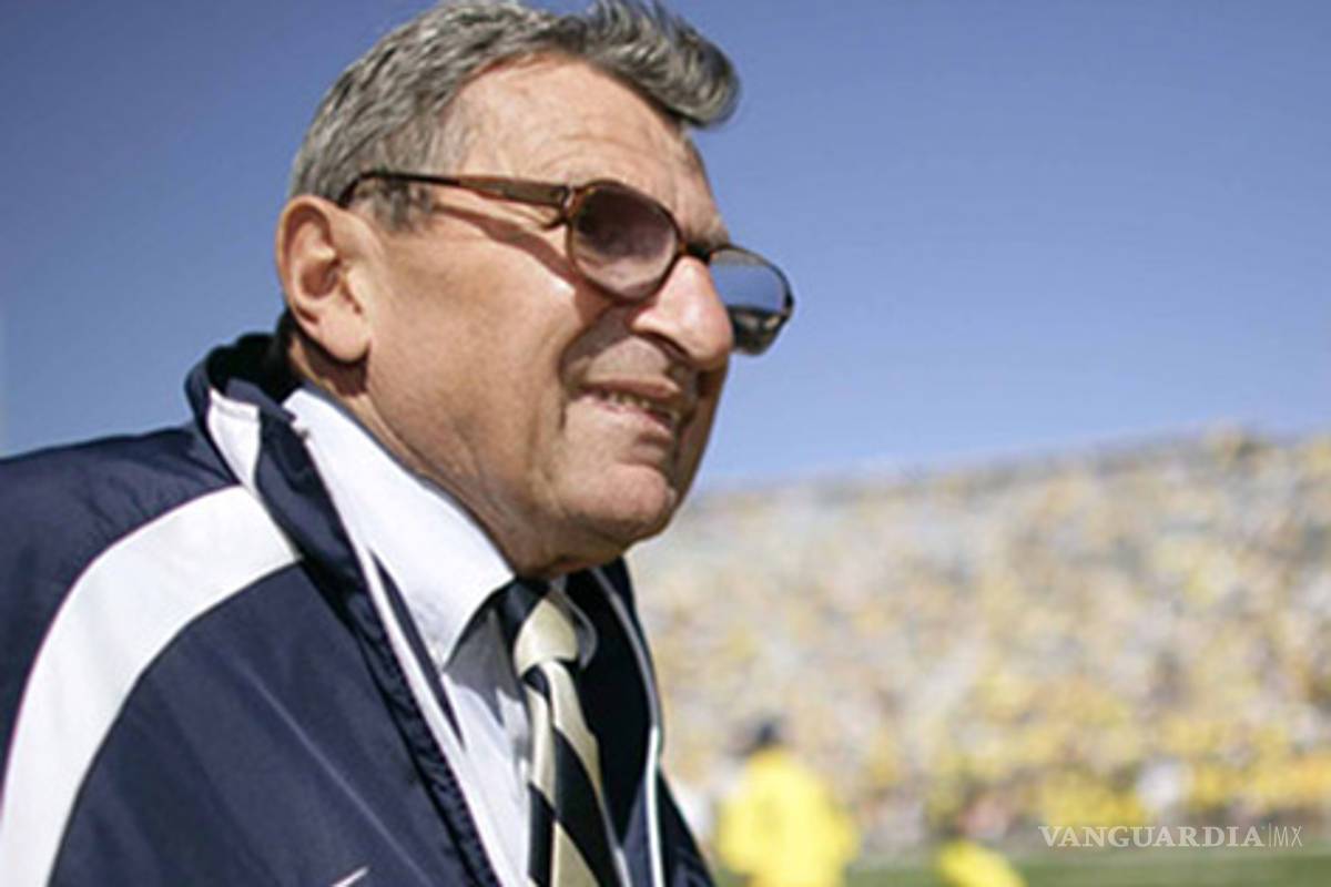 Murió de cáncer el ex entrenador de futbol americano colegial Joe Paterno