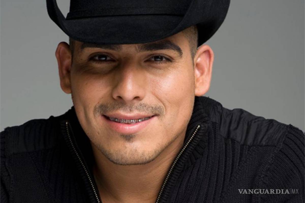 Espinoza Paz promete concierto especial