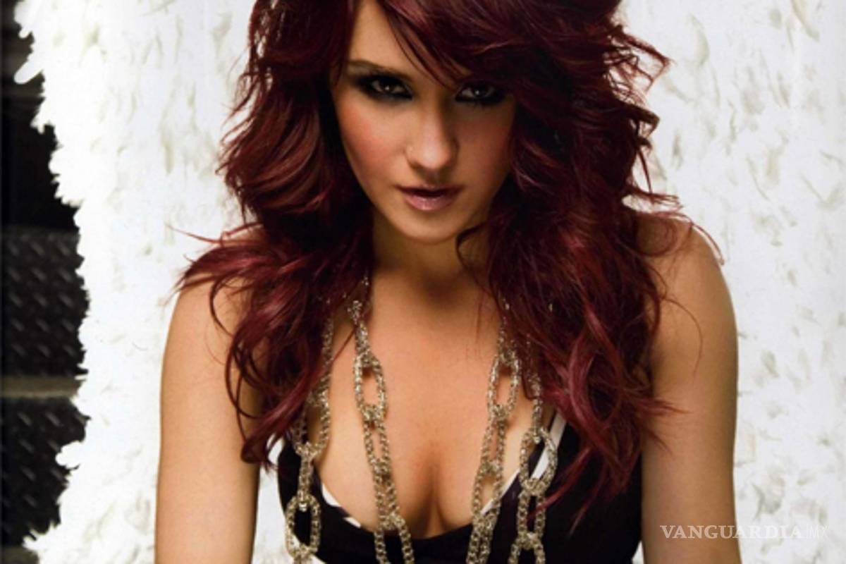 Cantará Dulce María como invitada en una fiesta del Súper Tazón