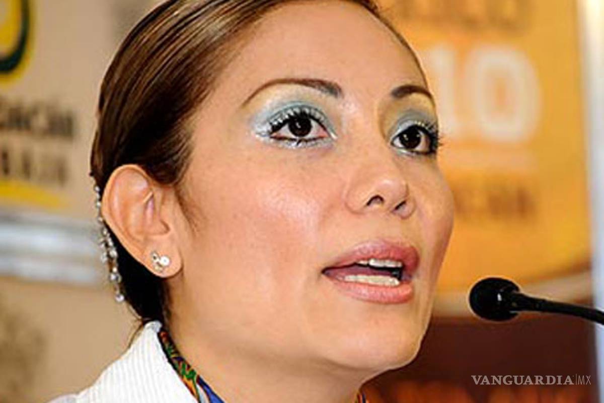 Designan como secretaria de Política Social a Minerva Bautista