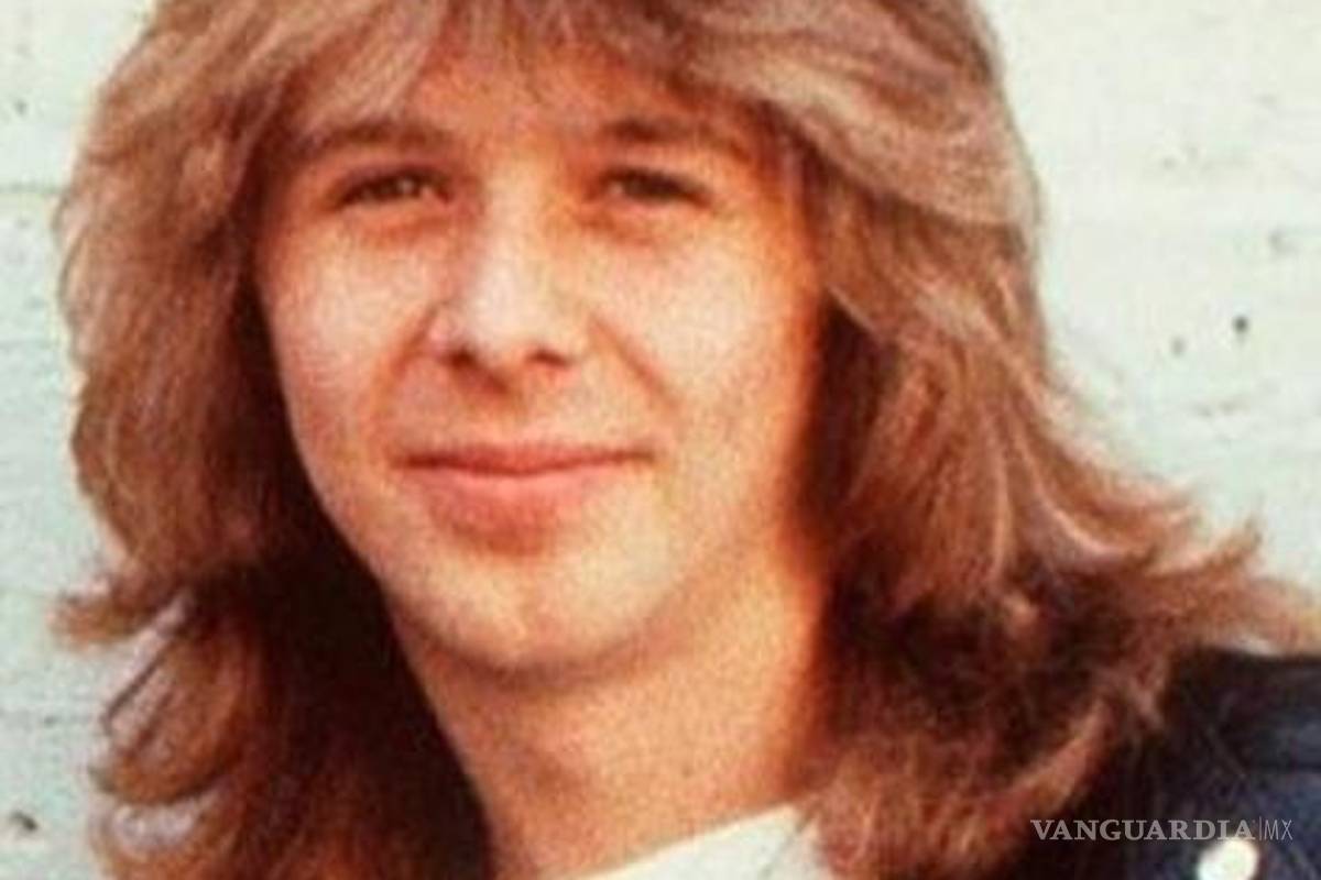 Fallece Clive Burr, ex baterista de Iron Maiden
