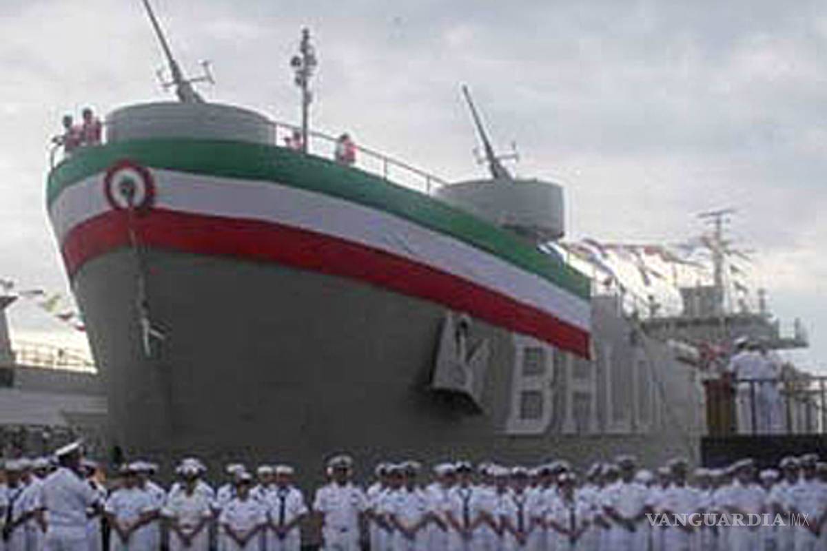 Marina presenta buque para apoyar en desastres