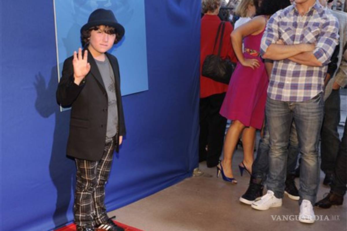 Jonas Brothers regresan en Camp Rock 2 con su hermano menor