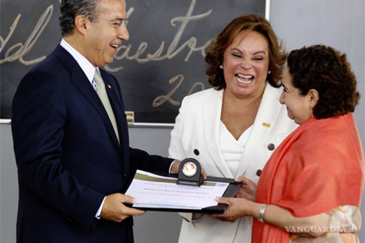 En días, Gordillo pasa de la crítica al elogio a Calderón