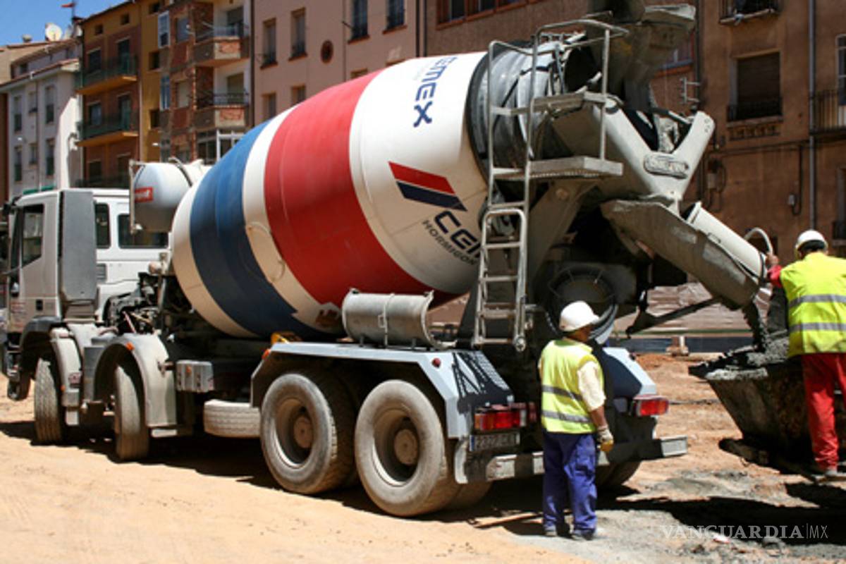 Cemex despide 30% de su personal, por efecto de la crisis
