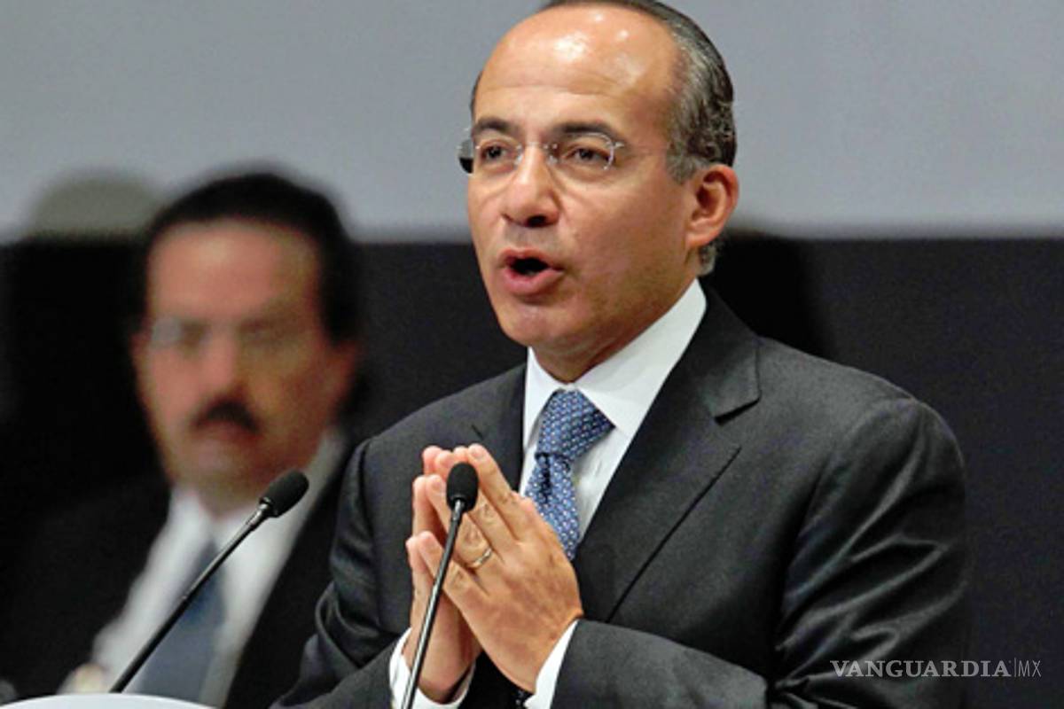 Gabinete de Calderón, reprobado por expertos