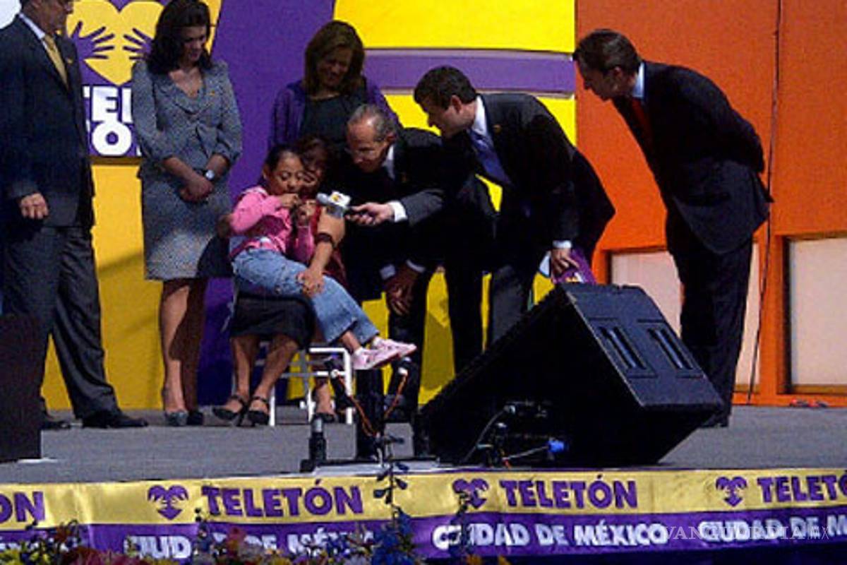 Calderón y Ebrard inauguran el CRIT Iztapalapa