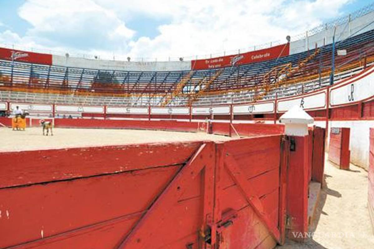 ‘Clausura arbitraria’ en Plaza Armillita