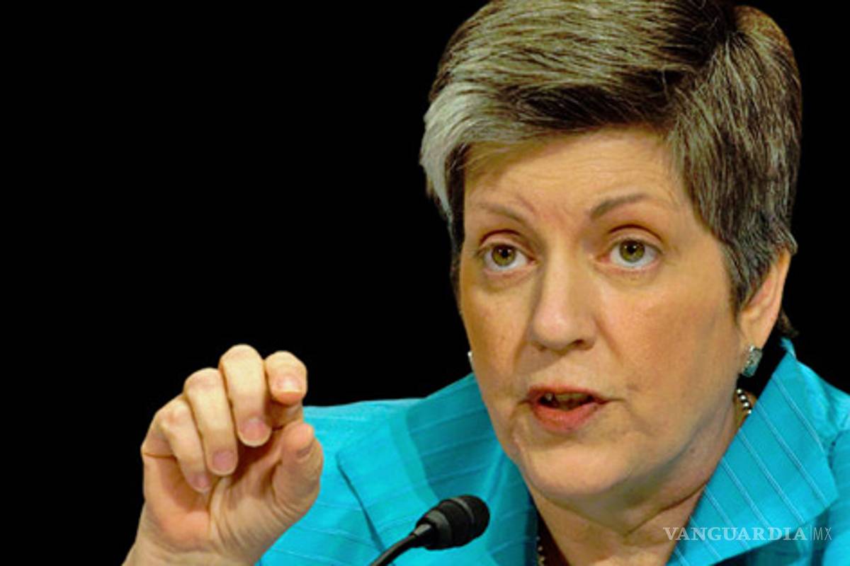 Quédense en su lado o serán aplastados, advierte Napolitano a cárteles mexicanos