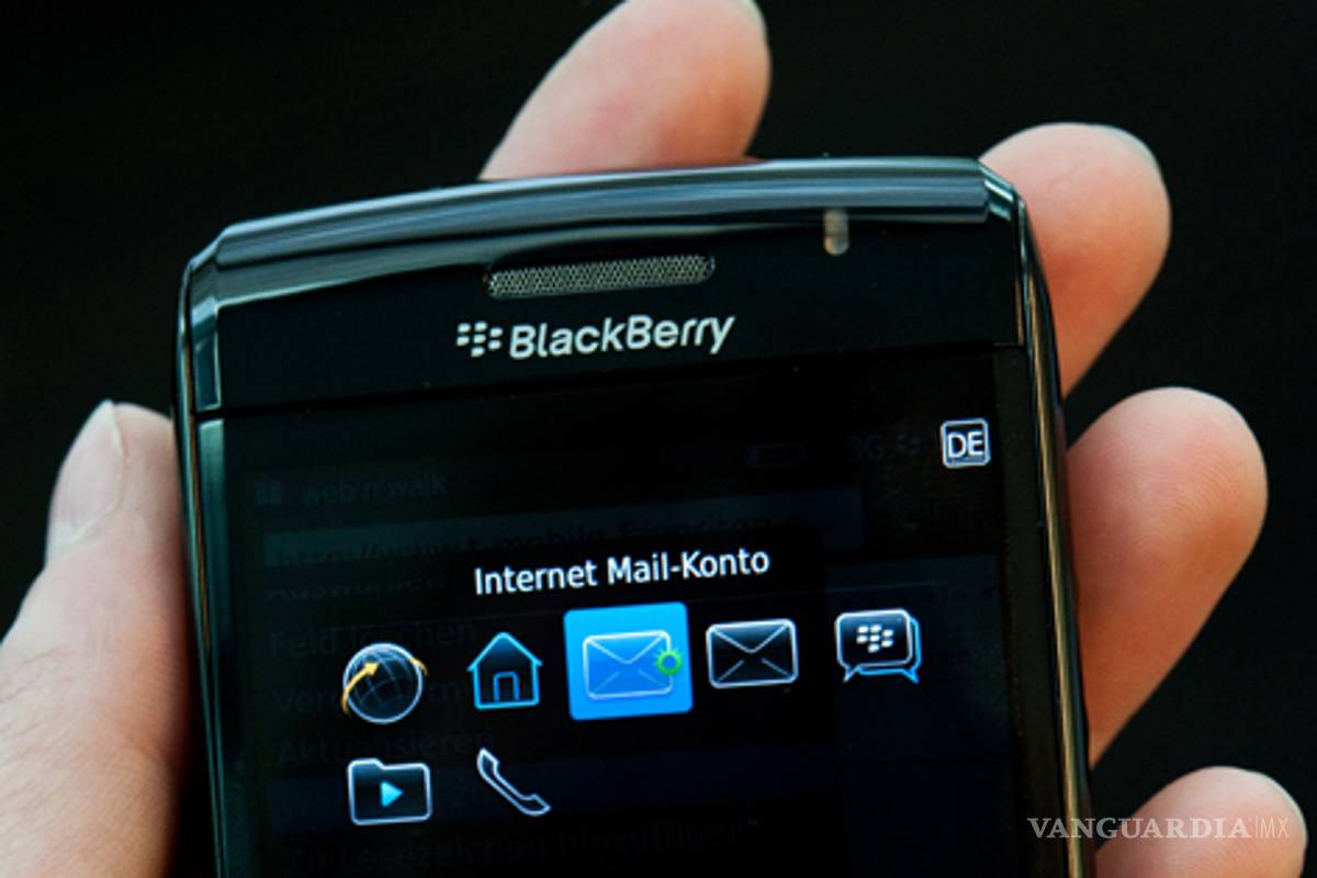 BlackBerry se pasa a la pantalla táctil