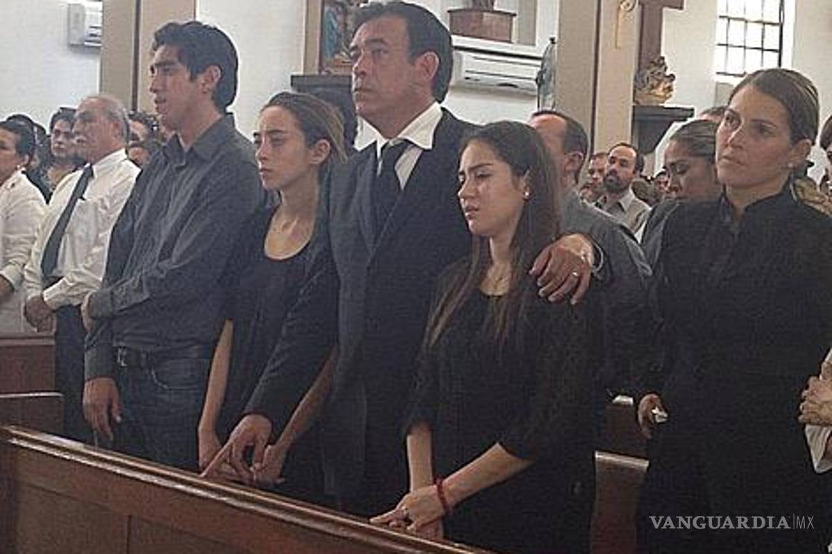 Concluye misa en memoria de José Eduardo Moreira