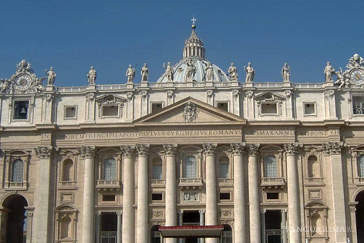 Investigan a Banco del Vaticano por lavado de dinero