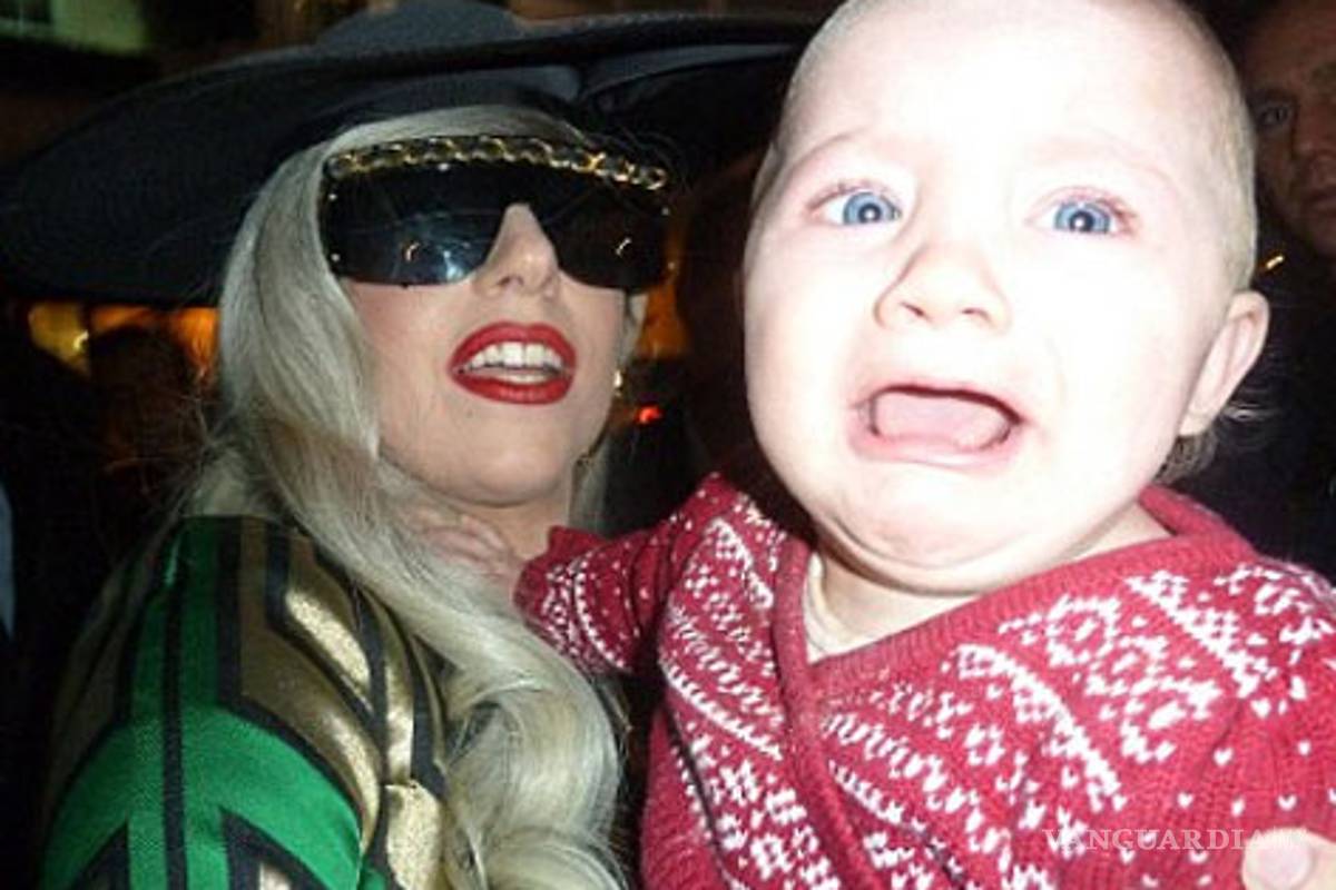 Bebé casi "muere" del susto al conocer a Lady Gaga
