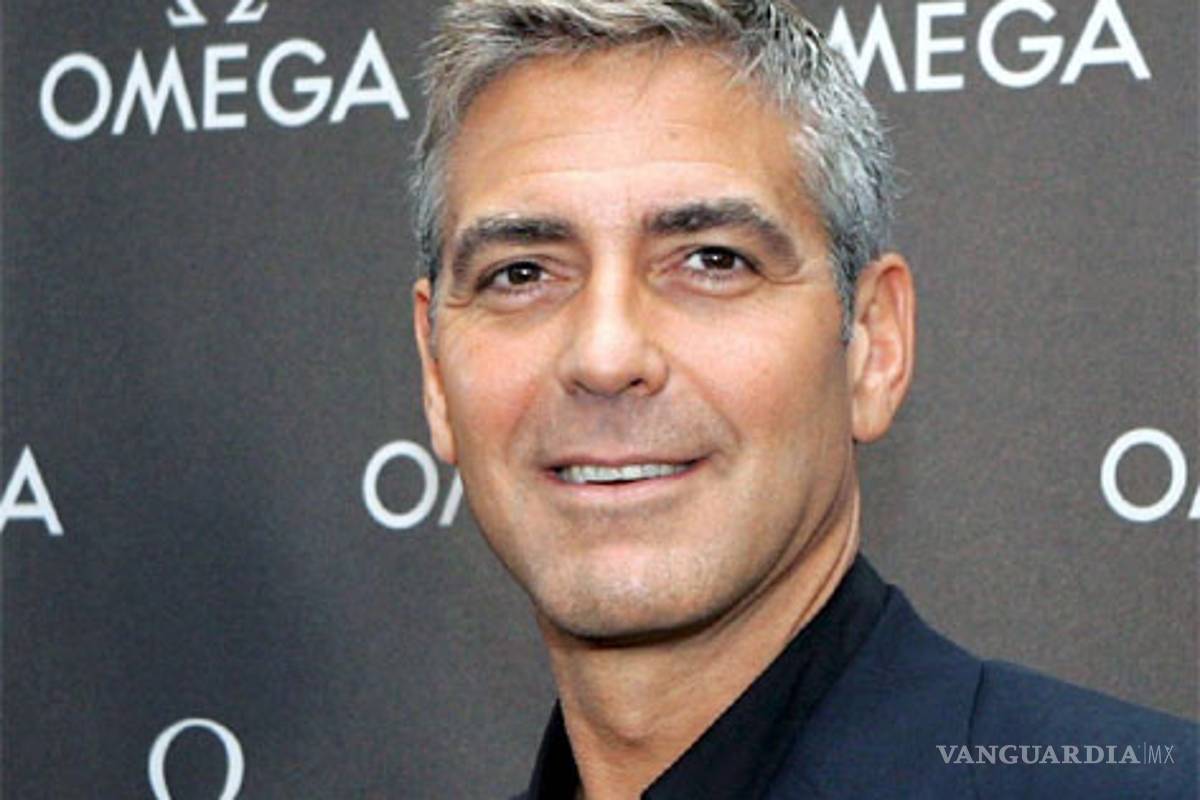 La sonrisa de George Clooney cumple 50 años