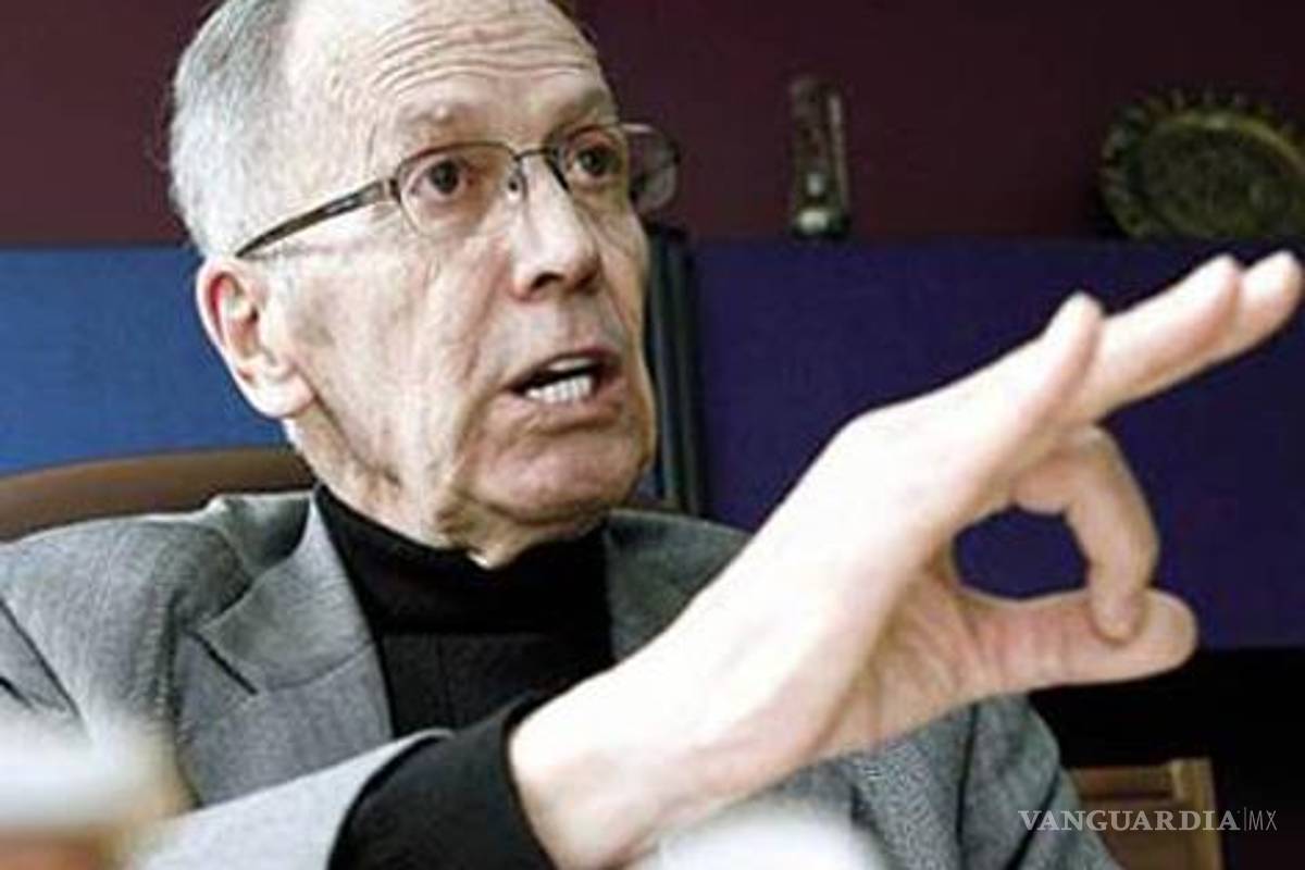 Prohíben a cura escribir columna por dudar de virginidad de María