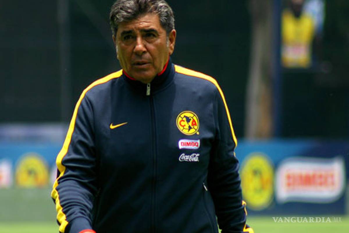 La cabeza de Reinoso, en riesgo contra el Atlas