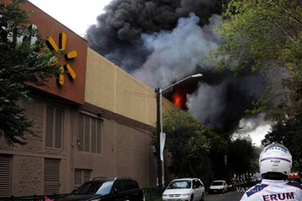 Incendio en WalMart Buenavista fue provocado por 'Liberación Total', afirman