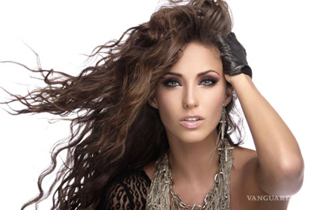 Anahí presume su video en la red
