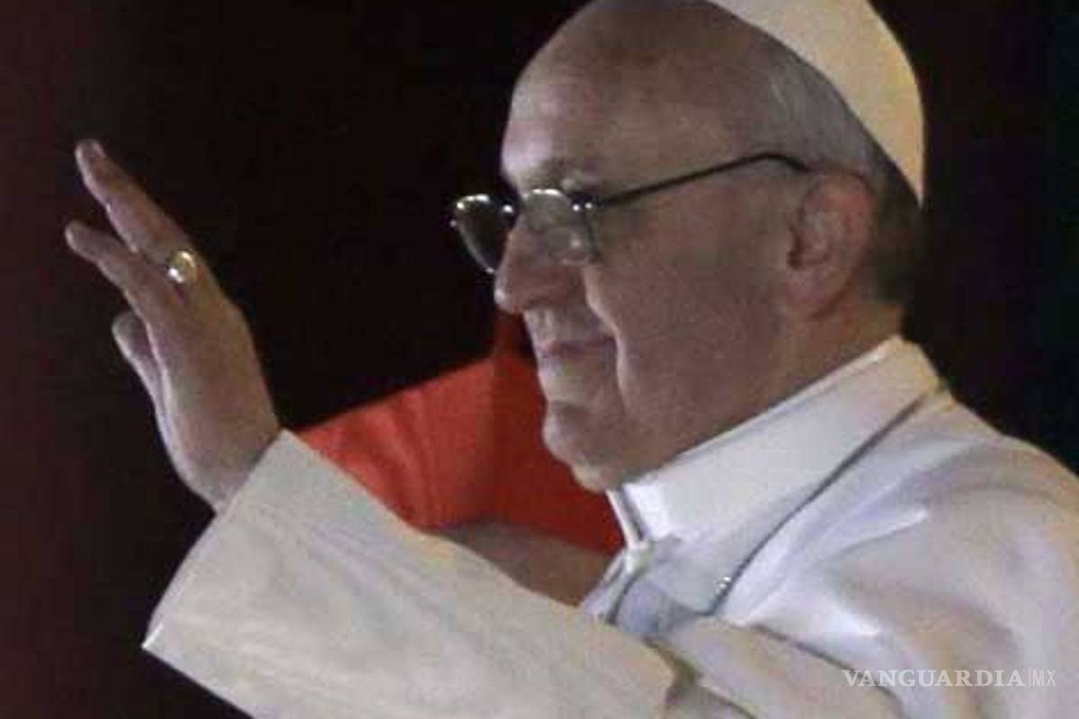 Jesuita, víctima de la dictadura, reitera que Papa no le denunció