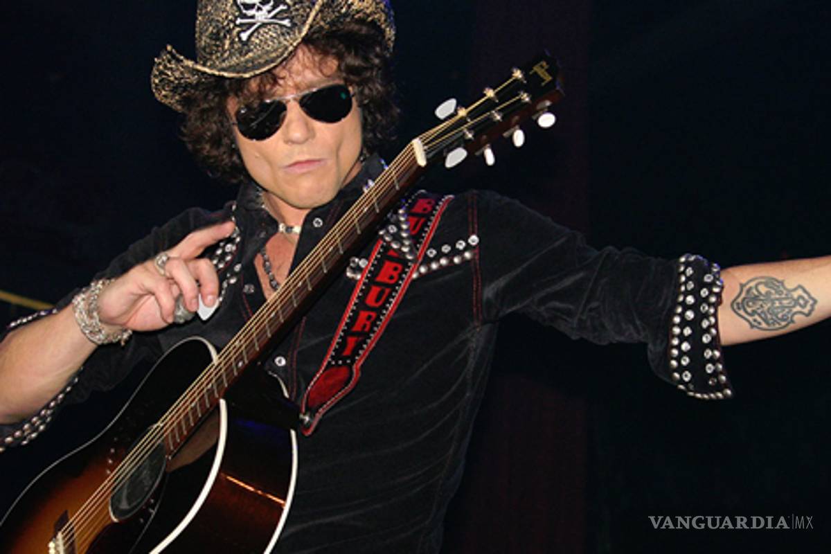 Bunbury pública 'Gran Rex', nuevo disco en directo