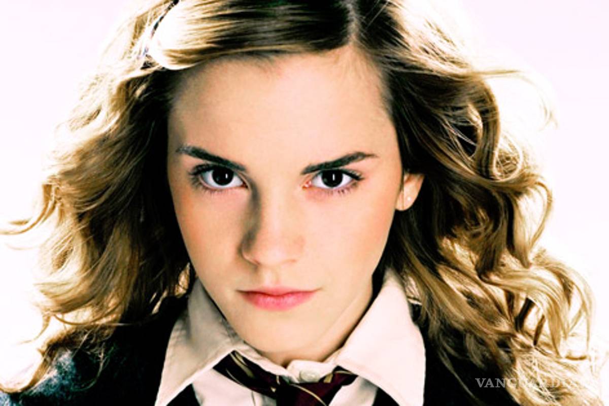 Eligen a Emma Watson como la bruja más sexy