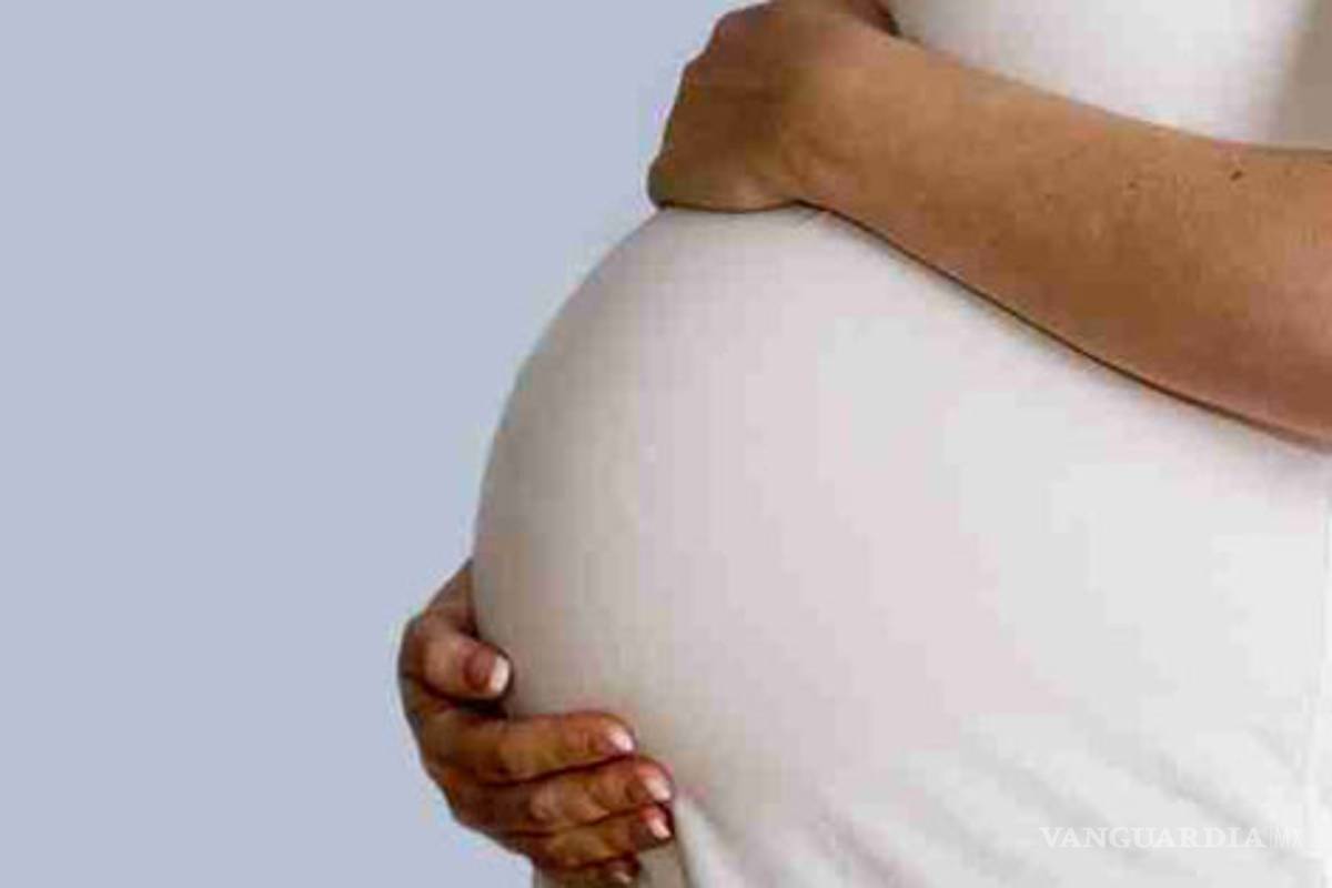 ¿Embarazada?, consejos para viajar en avión