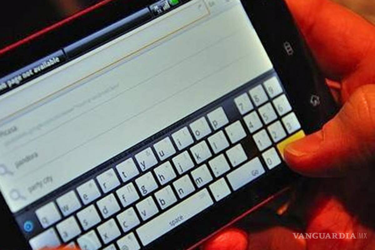 Si te roban el celular, repórtalo; Telmex y Movistar lo darán de baja