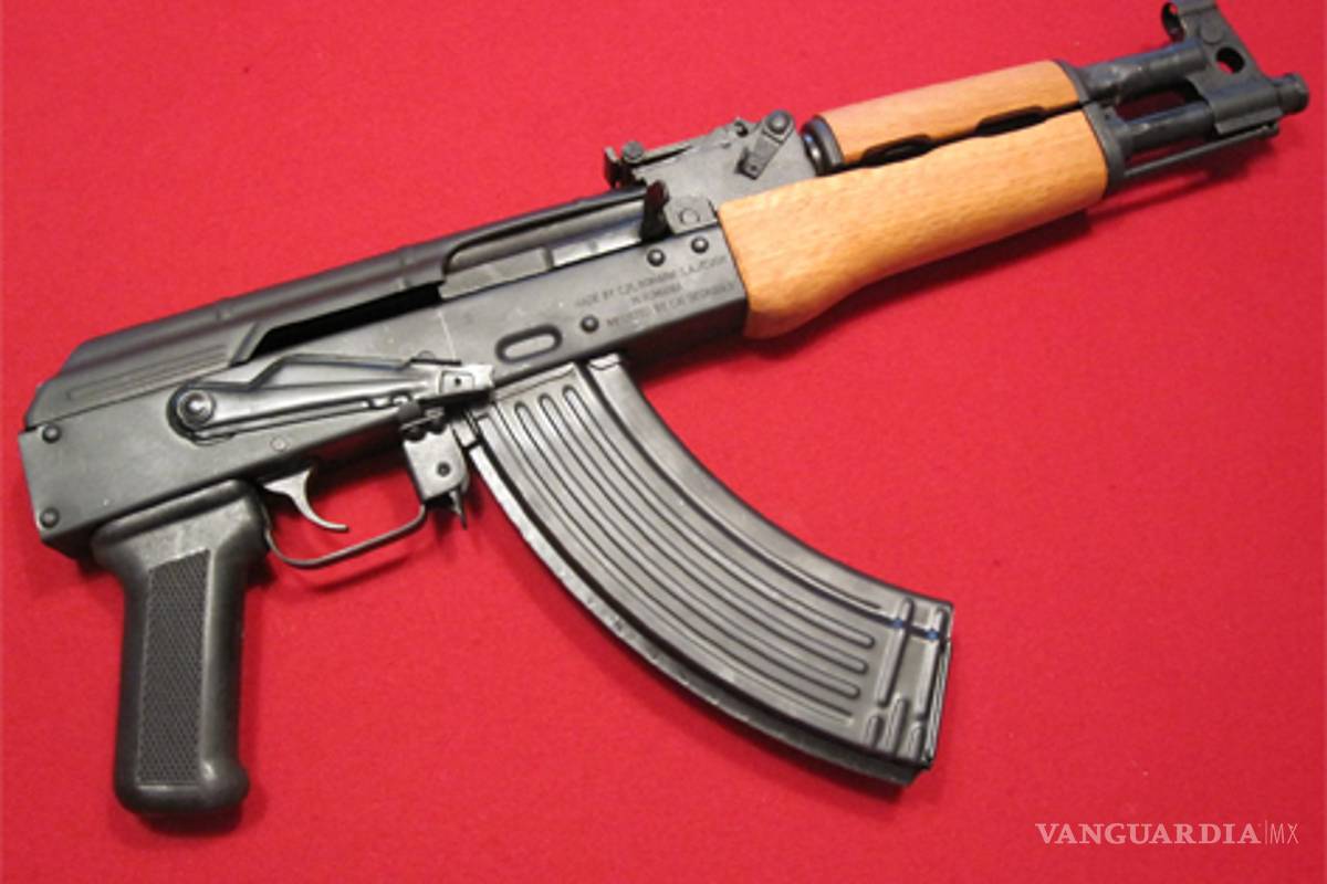 Identifican tipo de pistola ligada a muerte de agente de EU