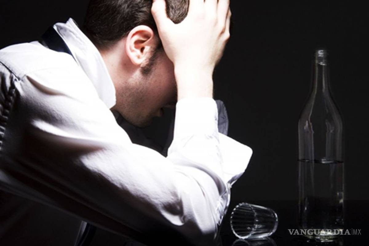 Descubren el causante de la adicción al alcohol