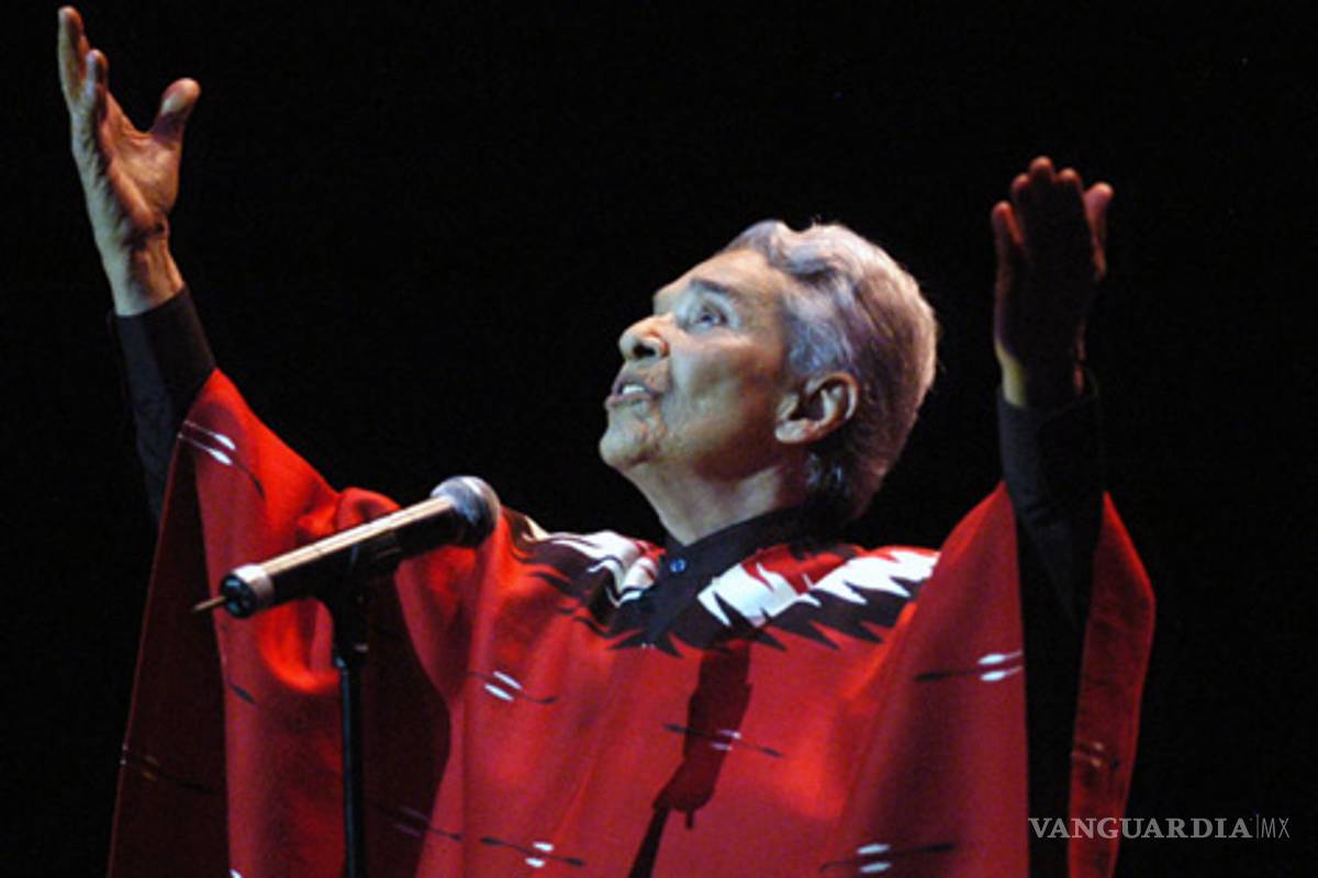 "Le he dado la vida" a México: Chavela Vargas