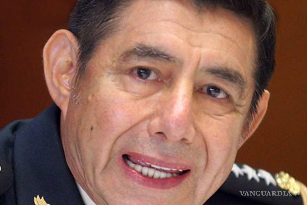 Pruebas contra general Angeles, presentadas de último momento