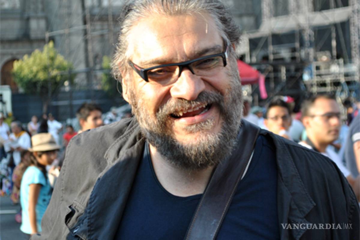 Joaquín Cosío a los golpes con Depp