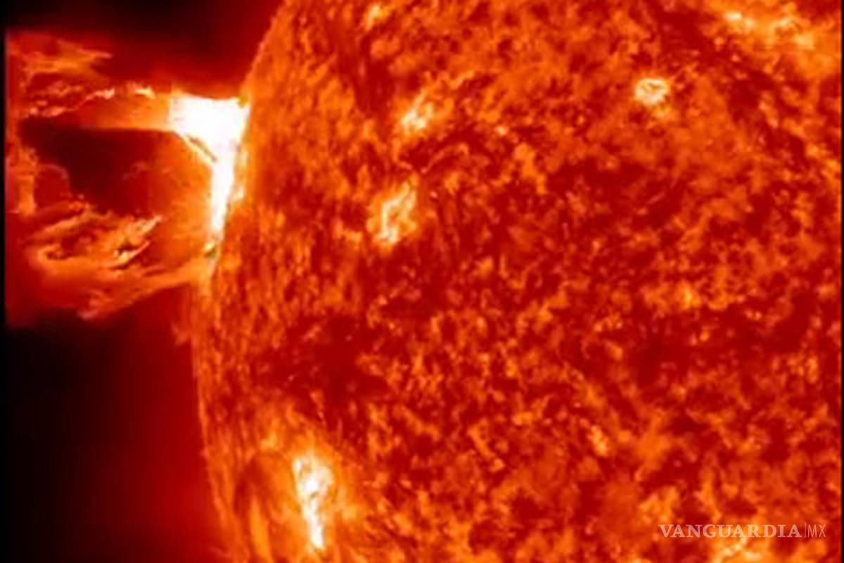 Reportan la llamarada solar &quot;más espectacular&quot; en años