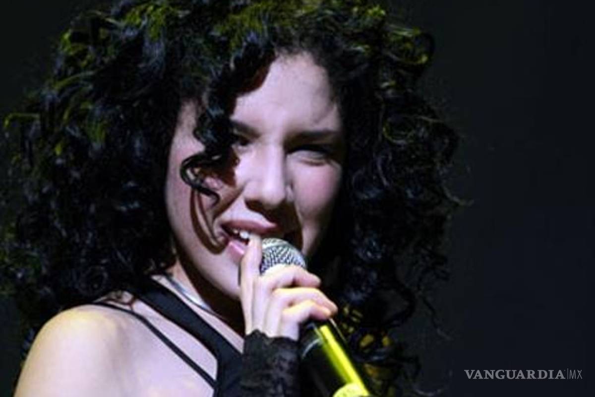 Brissia, la nueva pareja de Héctor Suárez; 53 años más joven