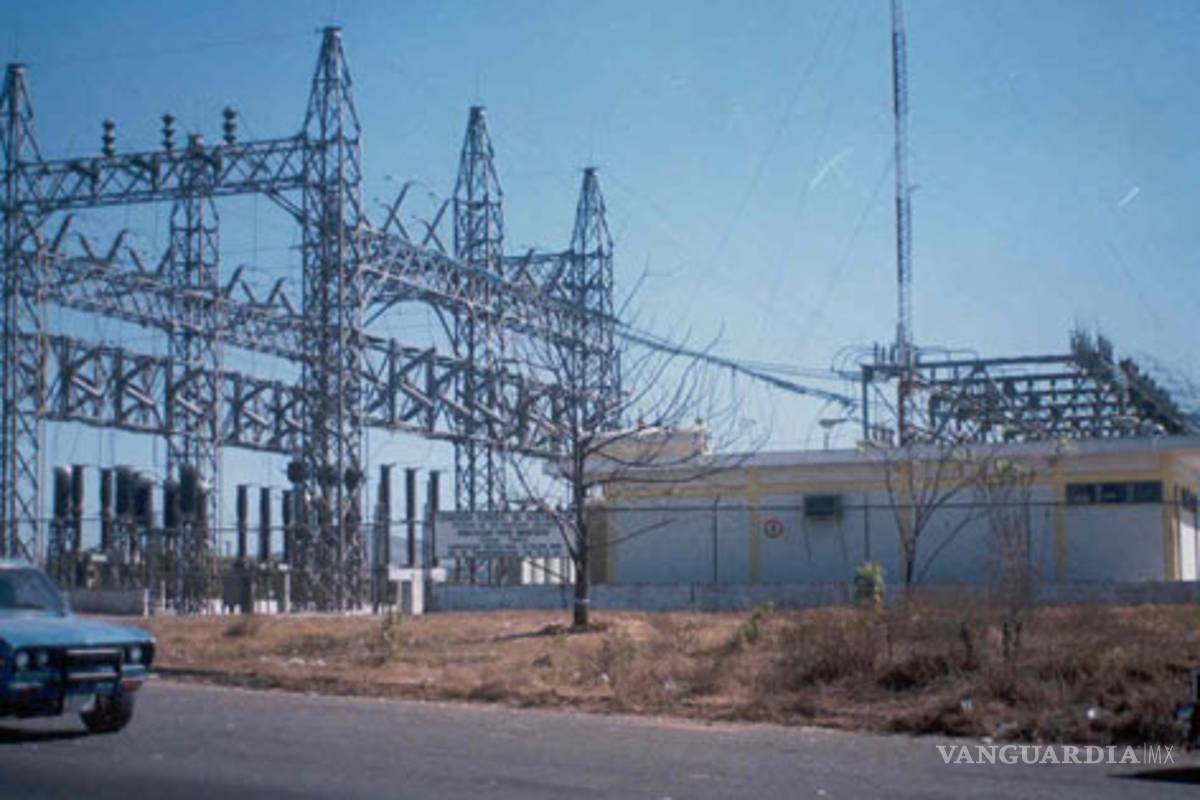 Reportan explosión en CFE-Oaxaca