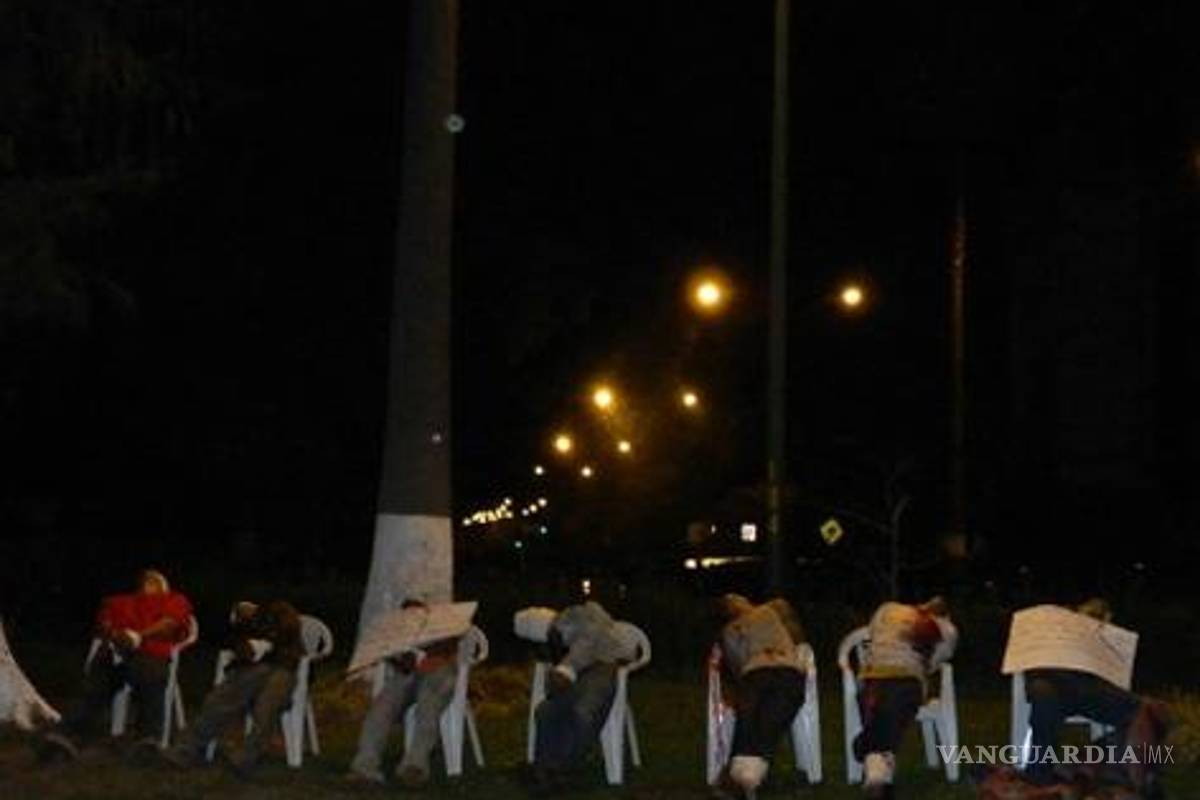 Hallan a siete ejecutados en glorieta de Uruapan