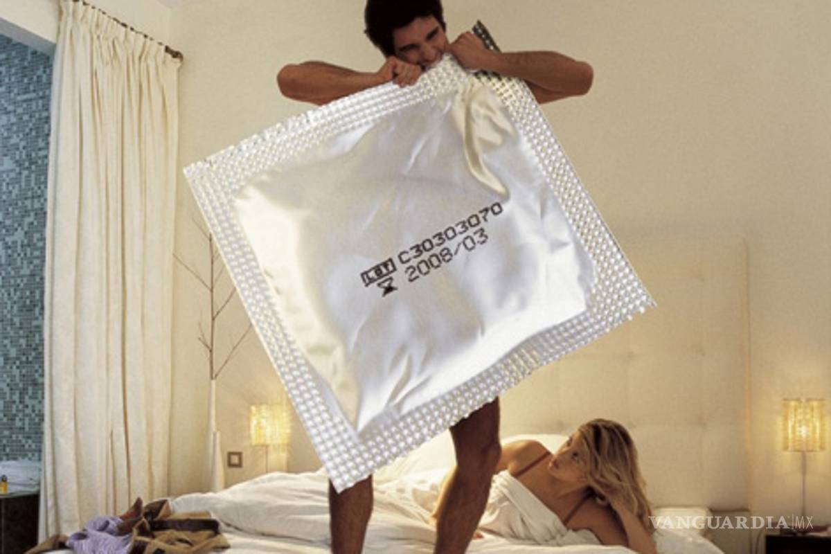 Cuatro condones al año usa el mexicano