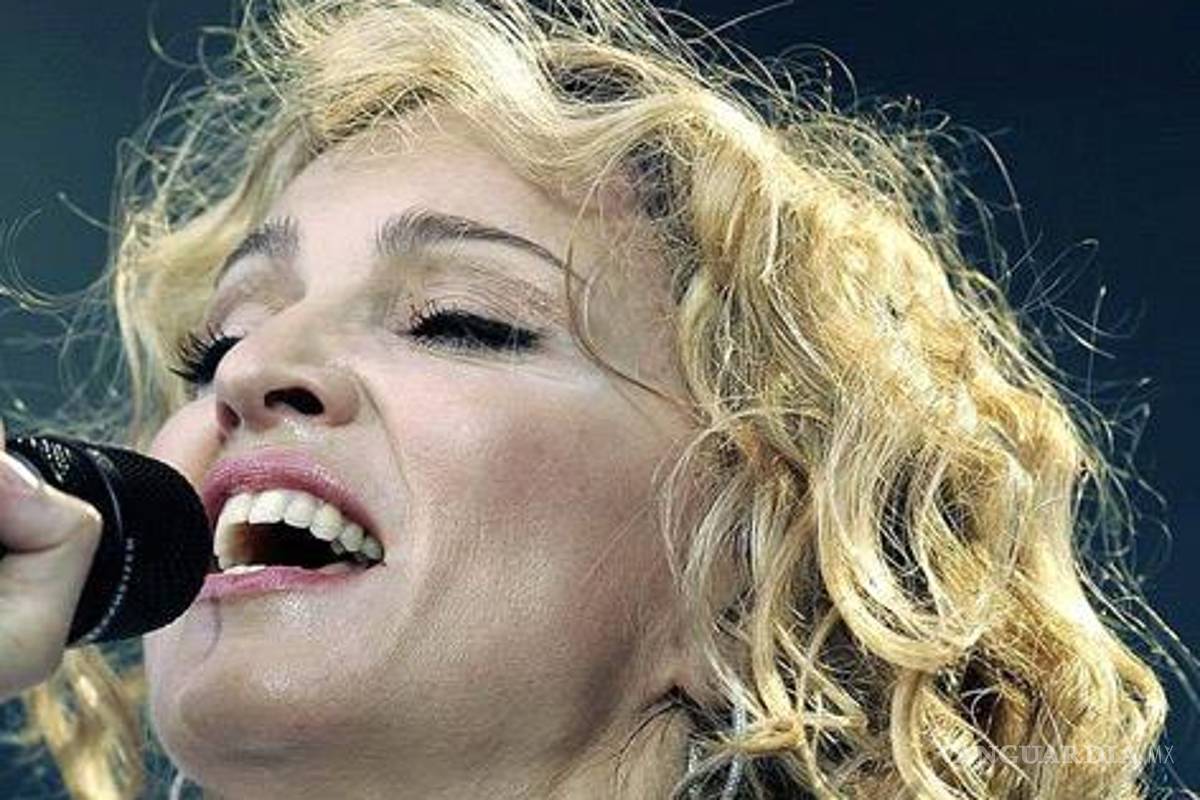 Madonna demuestra su apoyo a Pussy Riot en Rusia
