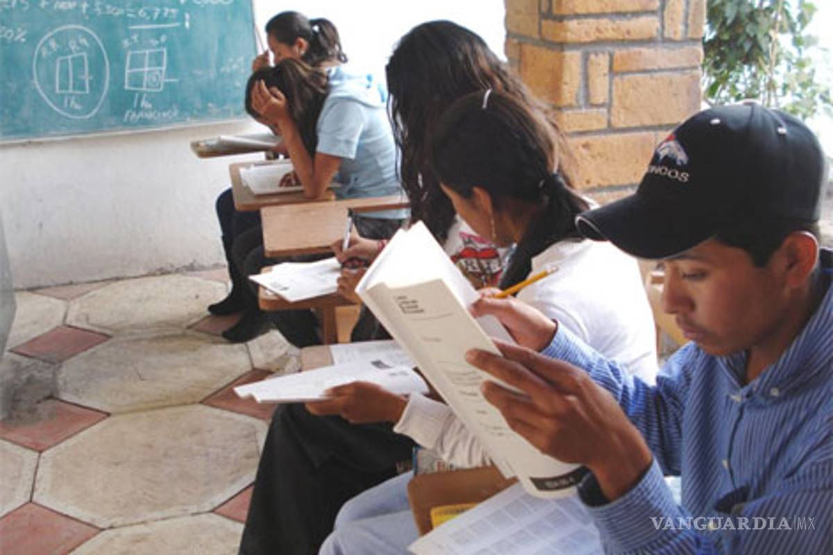 Exigen estudiantes suprimir el plan de crédito para instituciones privadas